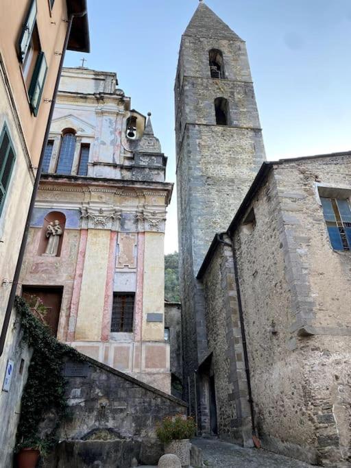 Iconic Italian Townhouse W Rooftop Terrace, Pigna Villa Exterior photo